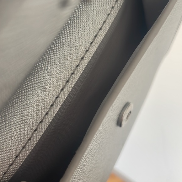 Michael Kors mini wallet - Picture 3 of 4